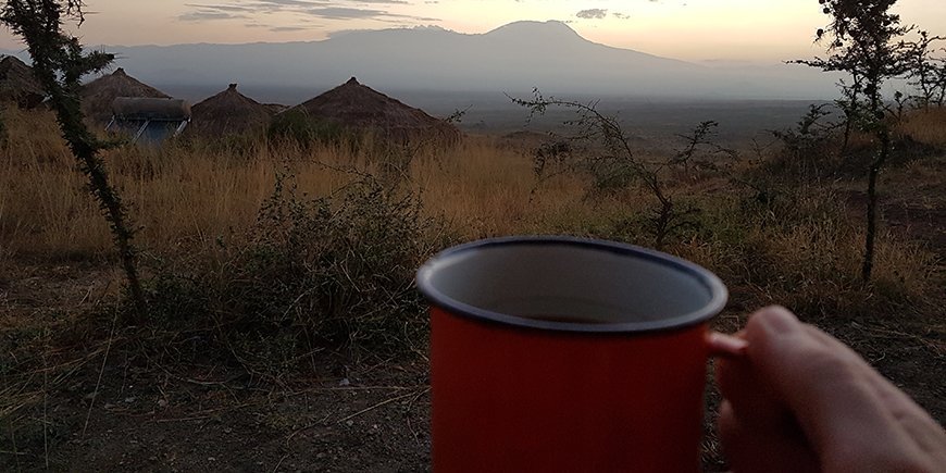 kaffe med utsikt över Kilimanjaro